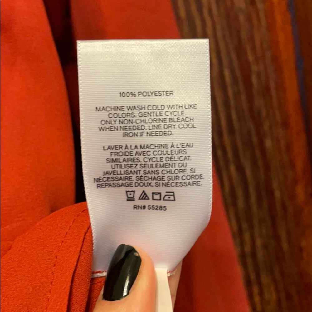 Button down - Picture 3 of 3